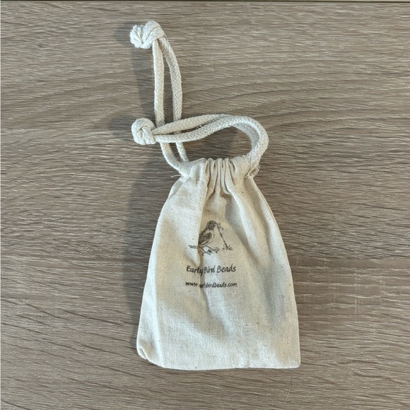 Handmade Calla Lily Earrings and Pendant Set - Picture 5 of 6